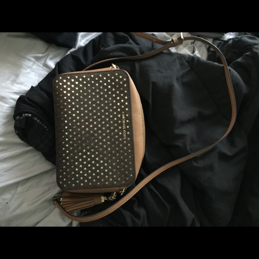 MK cross body purse